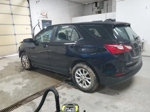 2GNAXHEV2L6233951 2020 CHEVROLET EQUINOX - Image 2