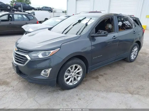 2GNAXHEV2L6242567 2020 CHEVROLET EQUINOX - Image 2