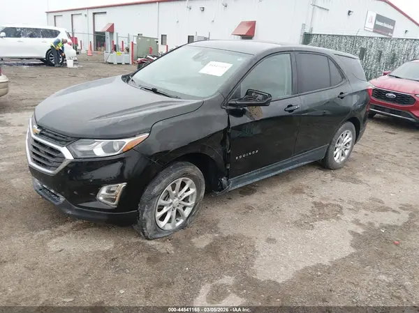 2GNAXHEV2L6268974 2020 CHEVROLET EQUINOX - Image 2