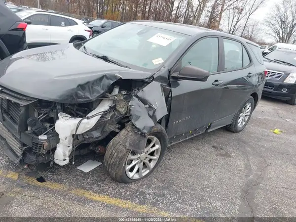 2GNAXHEV2M6116016 2021 CHEVROLET EQUINOX - Image 2