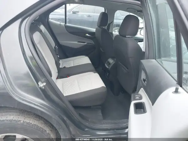 2GNAXHEV2M6116016 2021 CHEVROLET EQUINOX - Image 8