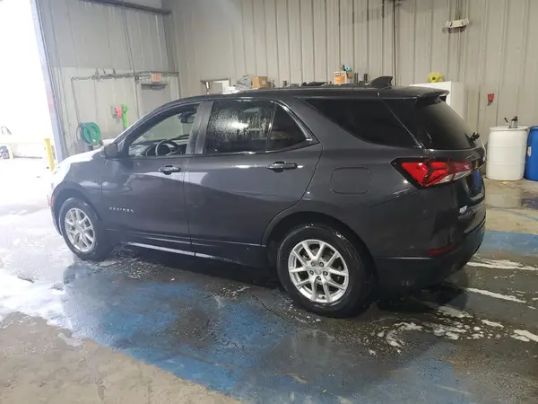 2GNAXHEV2N6116809 2022 CHEVROLET EQUINOX - Image 2