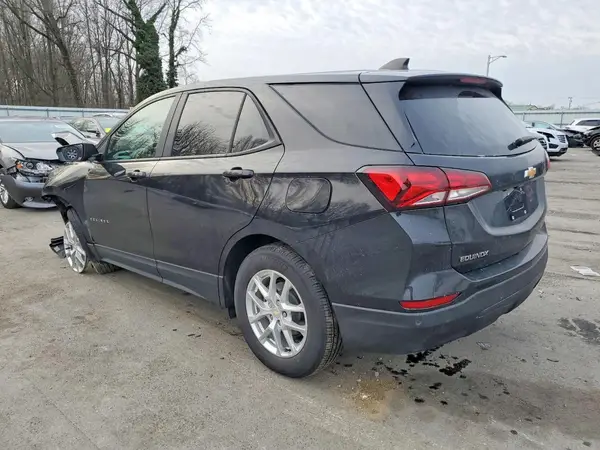 2GNAXHEV2N6130127 2022 CHEVROLET EQUINOX - Image 2