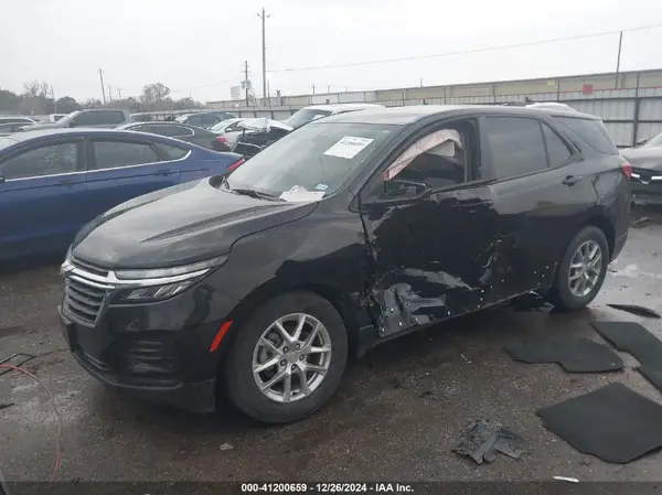 2GNAXHEV2N6136106 2022 CHEVROLET EQUINOX - Image 2