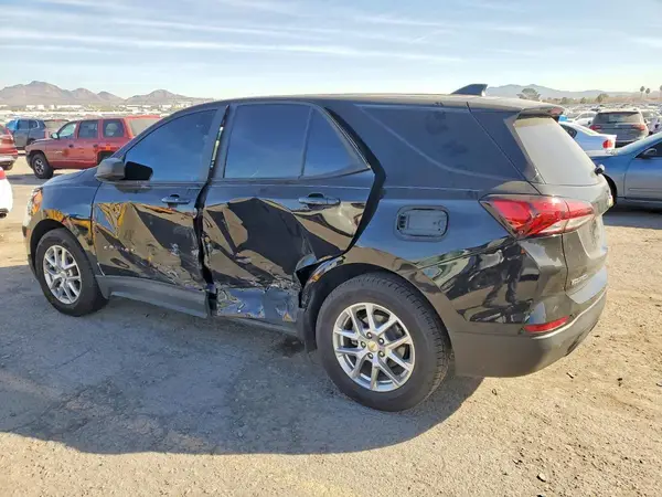2GNAXHEV2N6142116 2022 CHEVROLET EQUINOX - Image 2