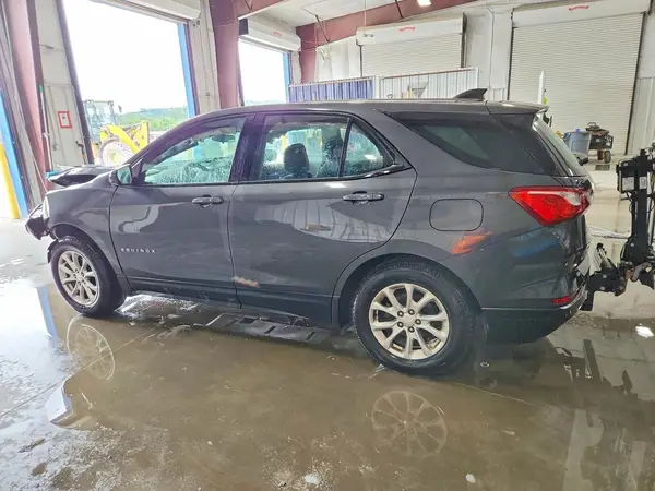 2GNAXHEV3J6144676 2018 CHEVROLET EQUINOX - Image 2