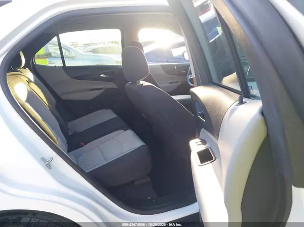 2GNAXHEV3J6210594 2018 CHEVROLET EQUINOX - Image 8