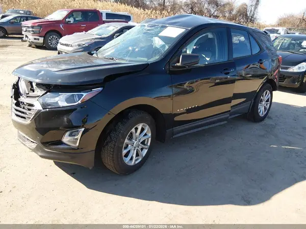 2GNAXHEV3J6234376 2018 CHEVROLET EQUINOX - Image 2