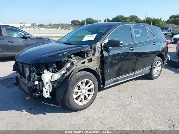 2GNAXHEV3J6275669 2018 CHEVROLET EQUINOX - Image 2