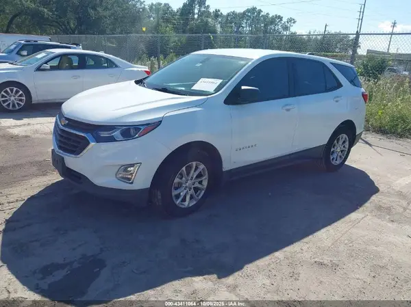 2GNAXHEV3J6279513 2018 CHEVROLET EQUINOX - Image 2