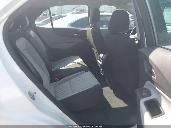 2GNAXHEV3J6281472 2018 CHEVROLET EQUINOX - Image 8
