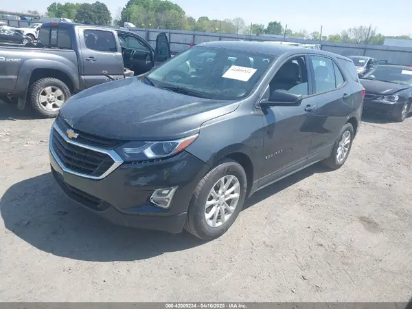 2GNAXHEV3J6283707 2018 CHEVROLET EQUINOX - Image 2