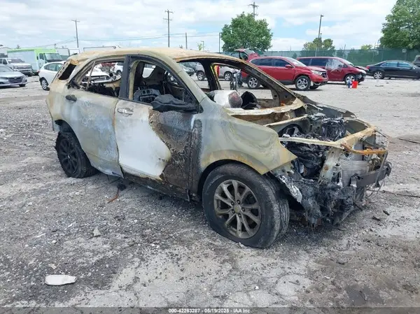 2GNAXHEV3J6289071 2018 CHEVROLET EQUINOX - Image 1