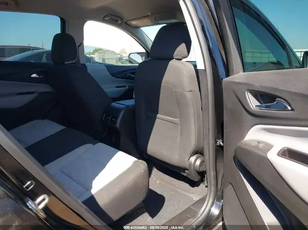 2GNAXHEV3J6302871 2018 CHEVROLET EQUINOX - Image 8