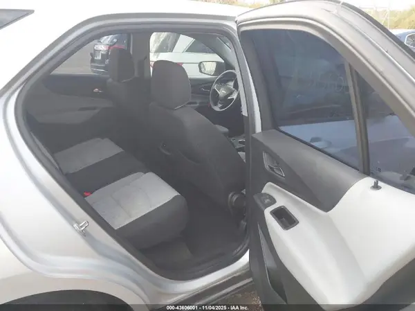2GNAXHEV3J6318018 2018 CHEVROLET EQUINOX - Image 8