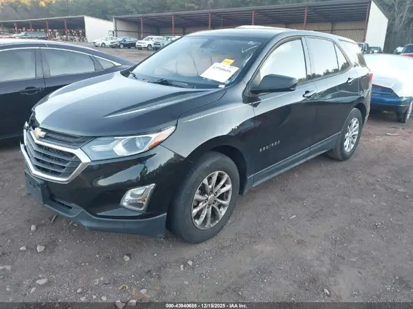 2GNAXHEV3K6127653 2019 CHEVROLET EQUINOX - Image 2