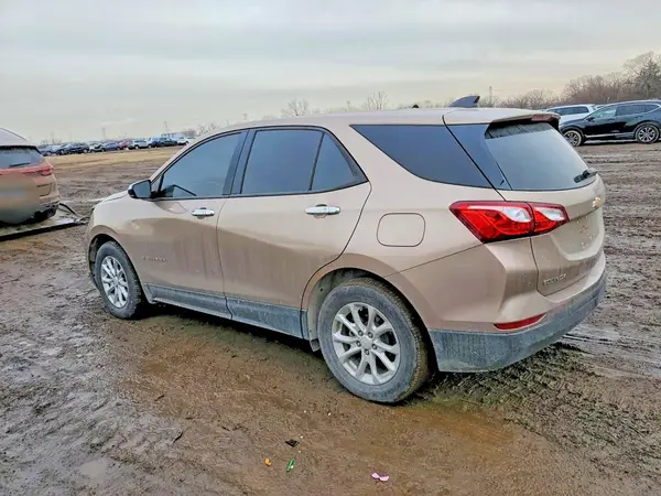 2GNAXHEV3K6143710 2019 CHEVROLET EQUINOX - Image 2
