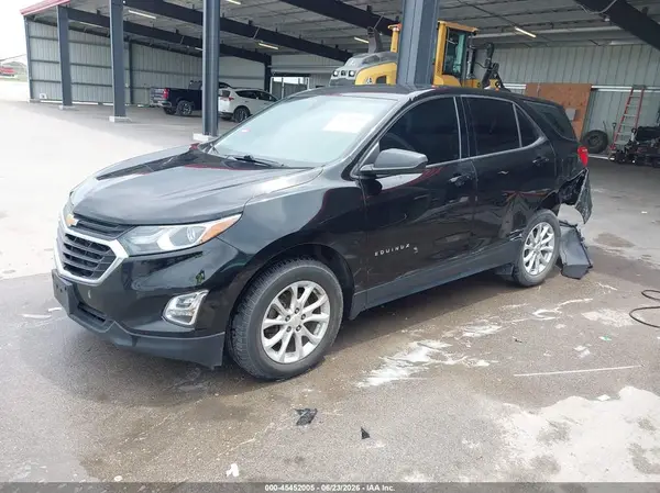 2GNAXHEV3K6260252 2019 CHEVROLET EQUINOX - Image 2