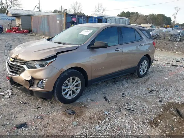 2GNAXHEV3K6264334 2019 CHEVROLET EQUINOX - Image 2