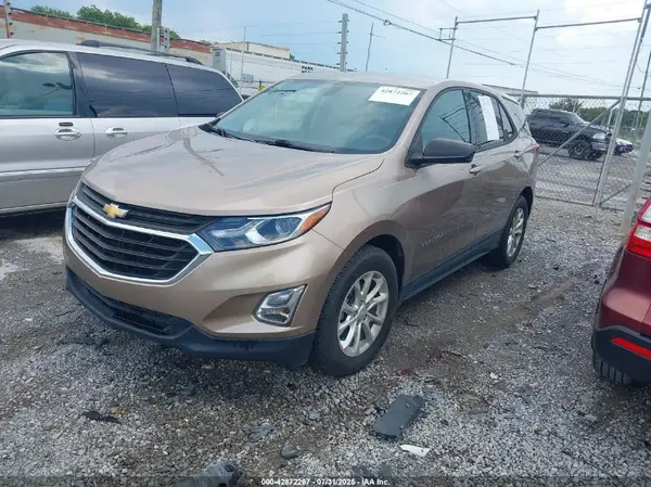 2GNAXHEV3K6266472 2019 CHEVROLET EQUINOX - Image 2