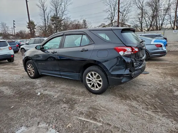 2GNAXHEV3L6186090 2020 CHEVROLET EQUINOX - Image 2