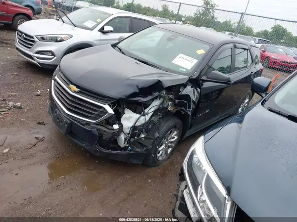 2GNAXHEV3L6203356 2020 CHEVROLET EQUINOX - Image 2