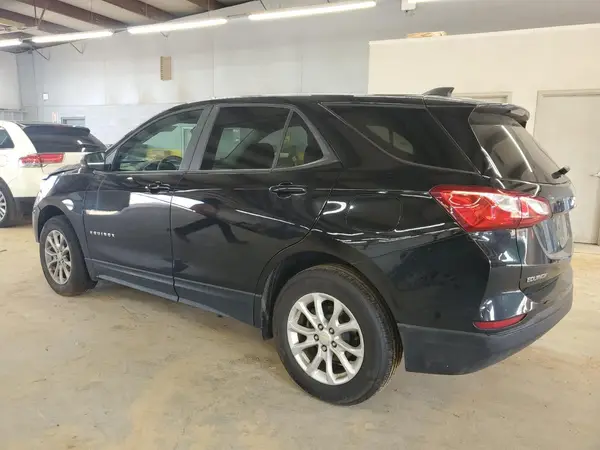 2GNAXHEV3L6240374 2020 CHEVROLET EQUINOX - Image 2