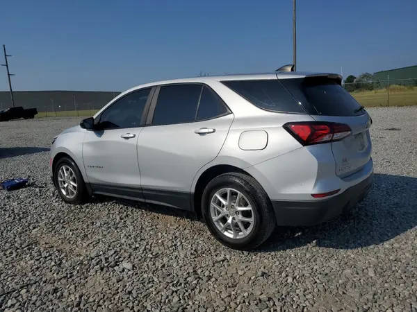 2GNAXHEV3N6101736 2022 CHEVROLET EQUINOX - Image 2