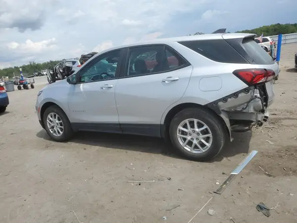 2GNAXHEV3N6113773 2022 CHEVROLET EQUINOX - Image 2
