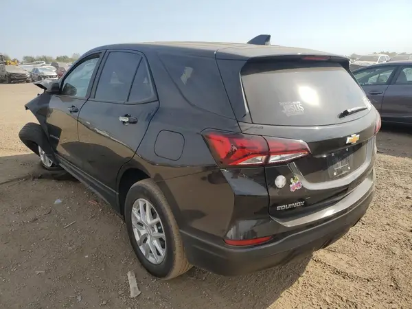 2GNAXHEV3N6117533 2022 CHEVROLET EQUINOX - Image 2