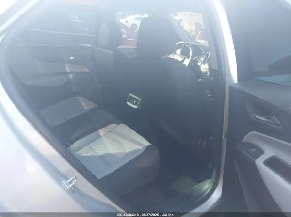 2GNAXHEV4J6113310 2018 CHEVROLET EQUINOX - Image 8