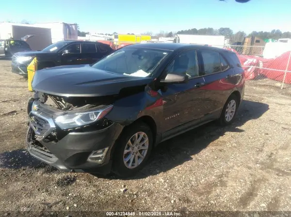 2GNAXHEV4J6119155 2018 CHEVROLET EQUINOX - Image 2