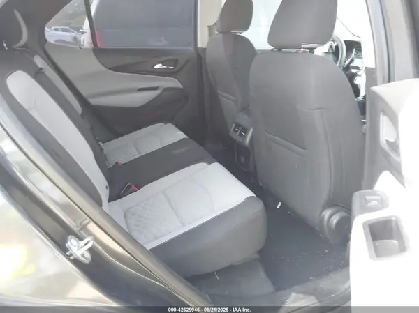 2GNAXHEV4J6133184 2018 CHEVROLET EQUINOX - Image 8