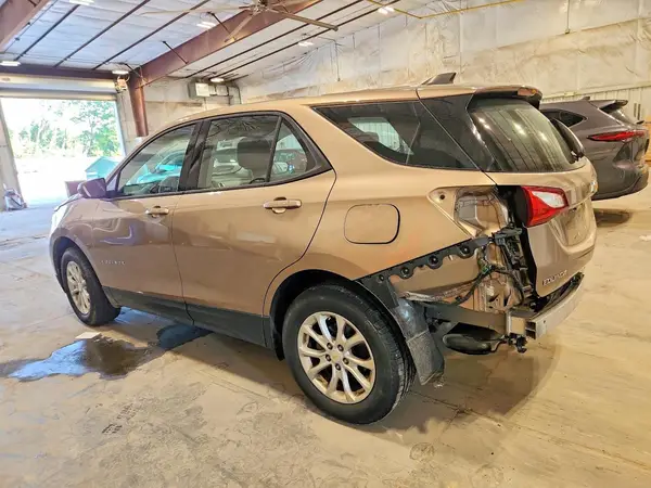 2GNAXHEV4J6148333 2018 CHEVROLET EQUINOX - Image 2