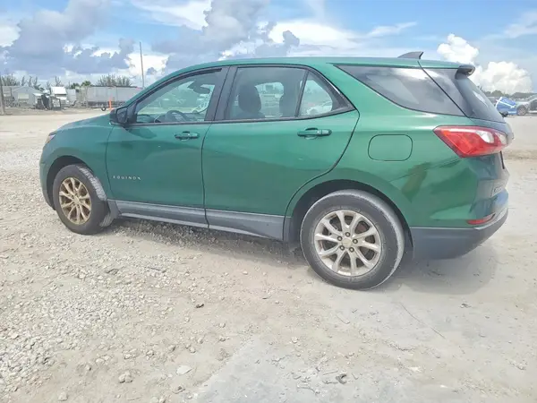 2GNAXHEV4J6160417 2018 CHEVROLET EQUINOX - Image 2