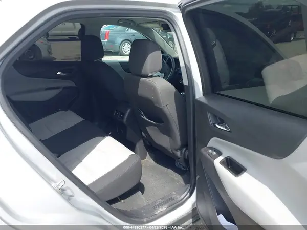 2GNAXHEV4J6169909 2018 CHEVROLET EQUINOX - Image 8