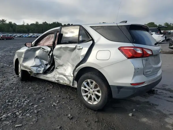 2GNAXHEV4J6175936 2018 CHEVROLET EQUINOX - Image 2