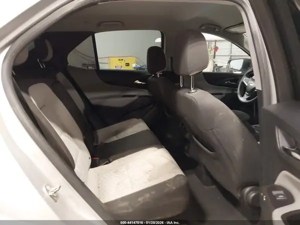 2GNAXHEV4J6176469 2018 CHEVROLET EQUINOX - Image 8