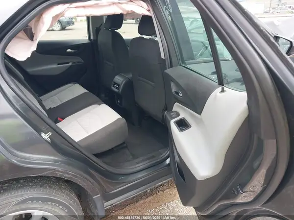 2GNAXHEV4J6232829 2018 CHEVROLET EQUINOX - Image 8