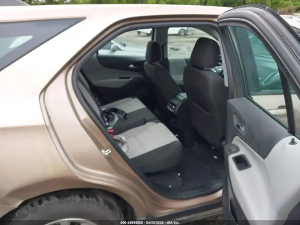 2GNAXHEV4J6244253 2018 CHEVROLET EQUINOX - Image 8