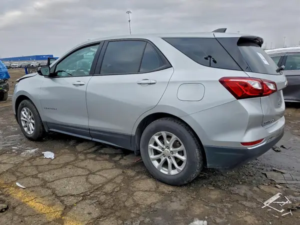 2GNAXHEV4J6293923 2018 CHEVROLET EQUINOX - Image 2