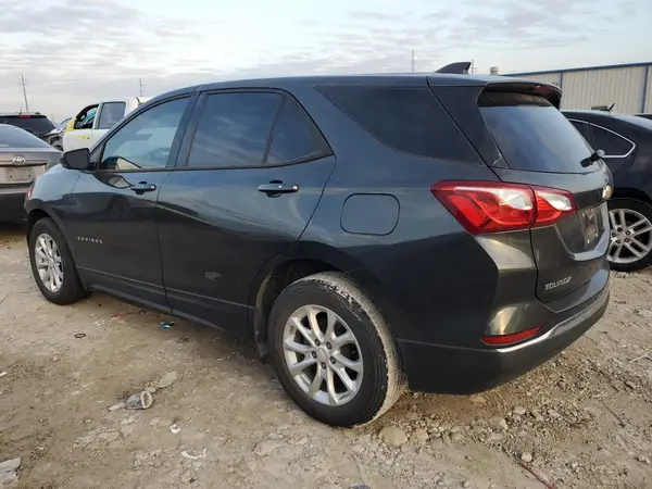2GNAXHEV4J6311112 2018 CHEVROLET EQUINOX - Image 2