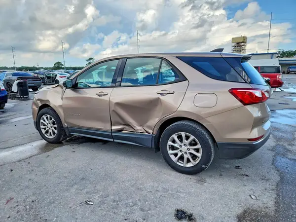 2GNAXHEV4J6325625 2018 CHEVROLET EQUINOX - Image 2