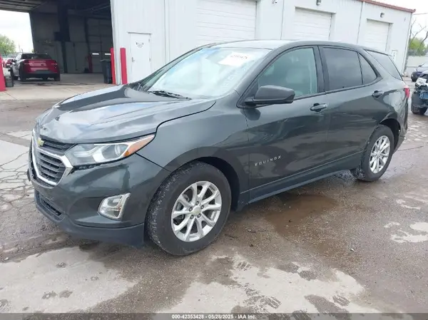 2GNAXHEV4J6337404 2018 CHEVROLET EQUINOX - Image 2