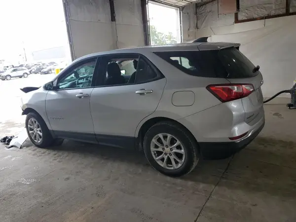 2GNAXHEV4J6351500 2018 CHEVROLET EQUINOX - Image 2