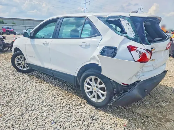 2GNAXHEV4K6103619 2019 CHEVROLET EQUINOX - Image 2