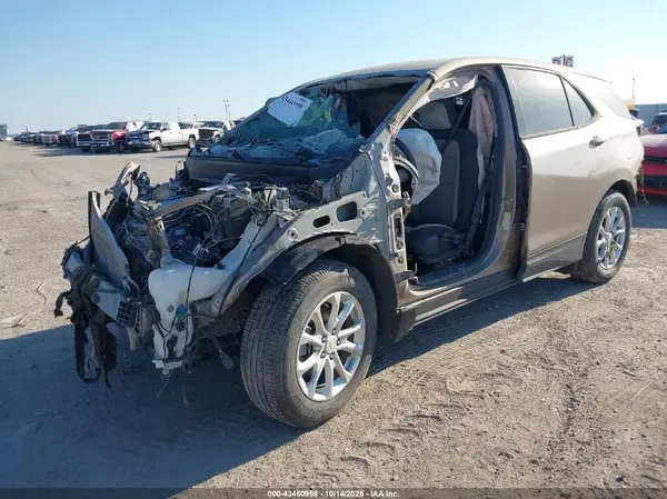 2GNAXHEV4K6143280 2019 CHEVROLET EQUINOX - Image 2