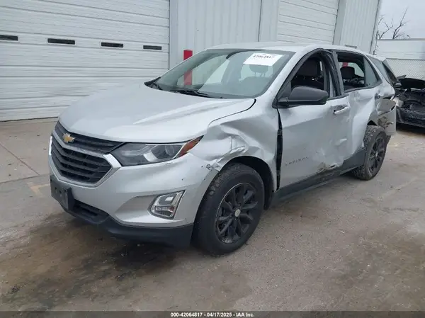 2GNAXHEV4K6145594 2019 CHEVROLET EQUINOX - Image 2