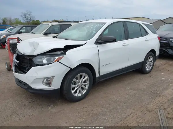 2GNAXHEV4K6157180 2019 CHEVROLET EQUINOX - Image 2