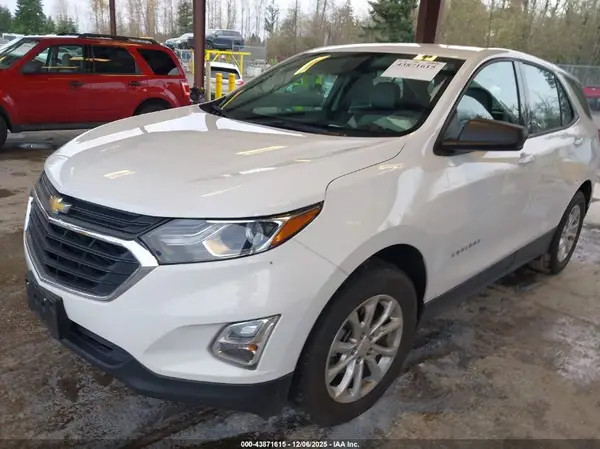 2GNAXHEV4K6200383 2019 CHEVROLET EQUINOX - Image 2